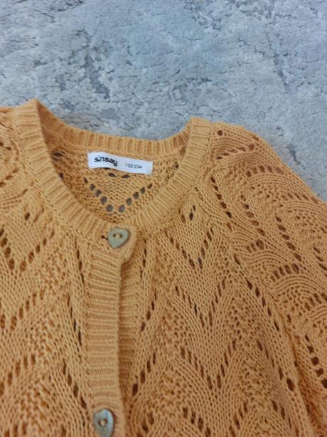 Hackovany svetrik, sinsay,122