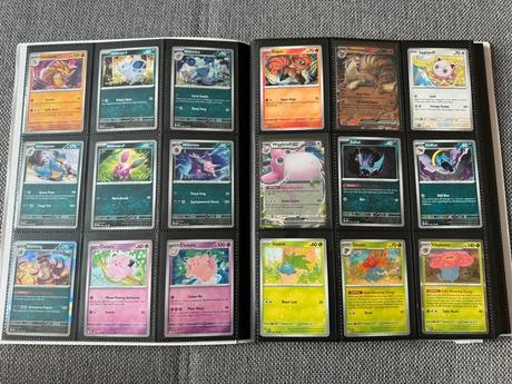 Pokémon 151 album s kartičkami 1-165 komplet,