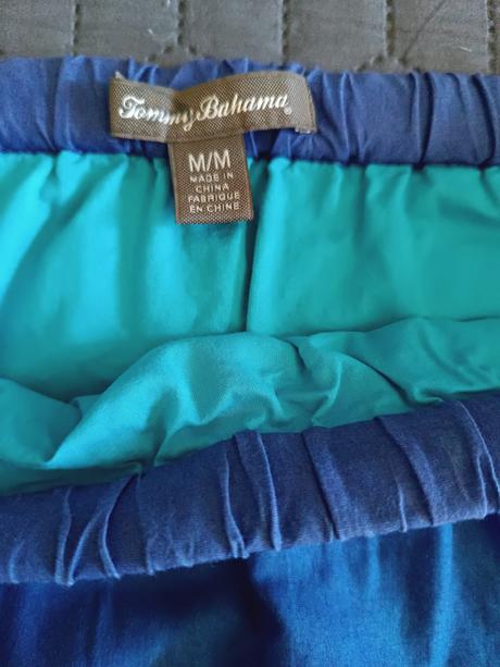 Zaujímavá sukňa, m