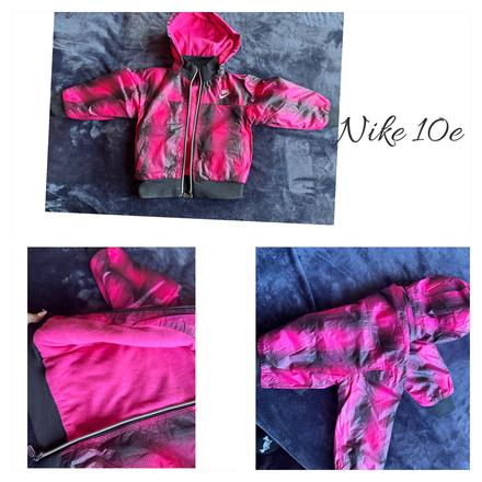 Nepremokavá bunda, 110