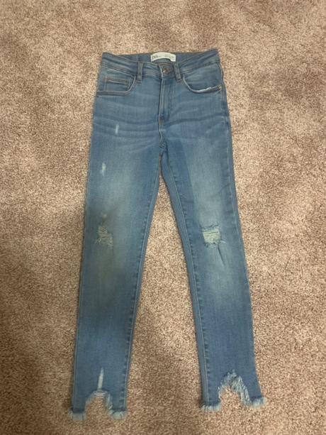 Dievčenské rifle, zara,122