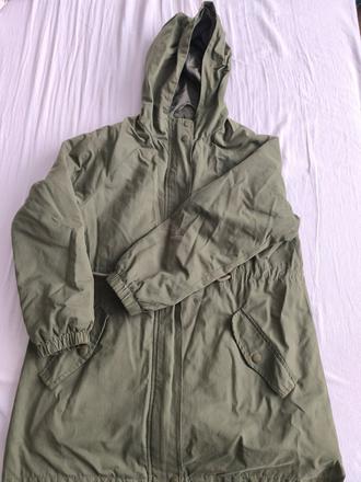 Dievčenská parka, reserved,134