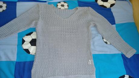 Pulóver (pribalím sukňu), l