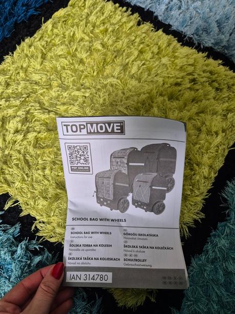 Školská taška na kolieskach, 