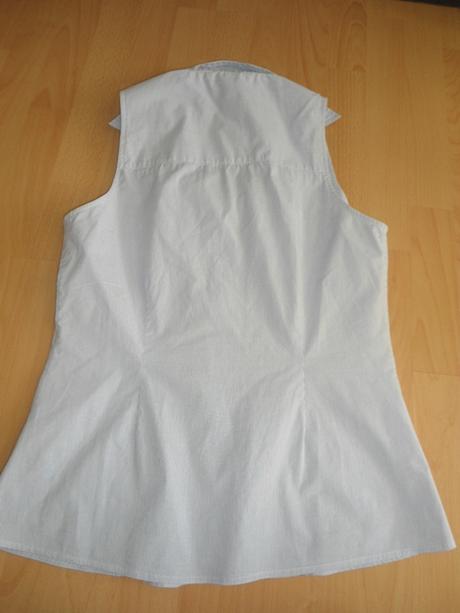 Modrobiela vesta pasik - tricko, 40