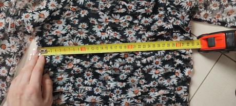 Cropp top, bershka,s