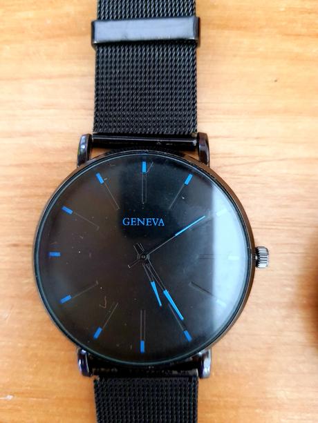 Pánske náramkové hodinky, 