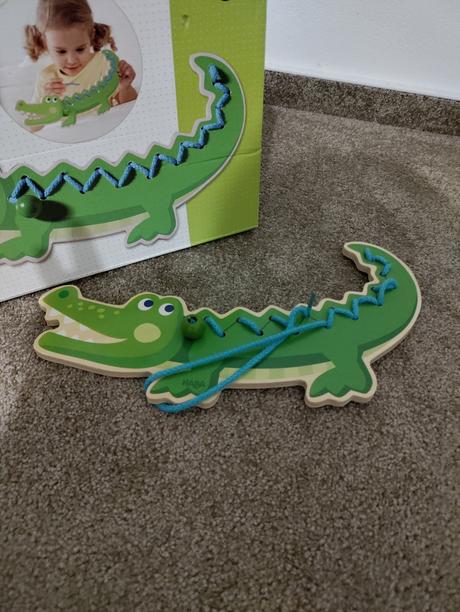 Drevena hracka- navliekacka, 