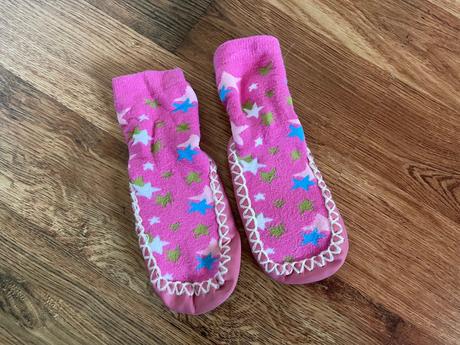 Ponožkové papučky, 22