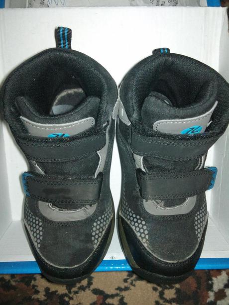 Softshell-topánky, 26