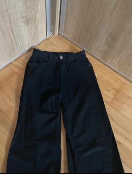Široke rifle/baggy jeans, sinsay,32