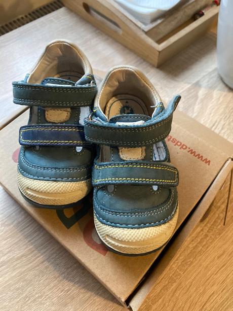 Sandále, d.d.step,19