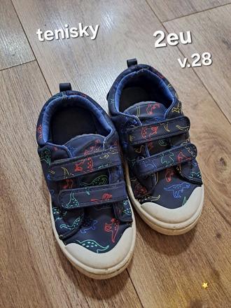 Tenisky, 28