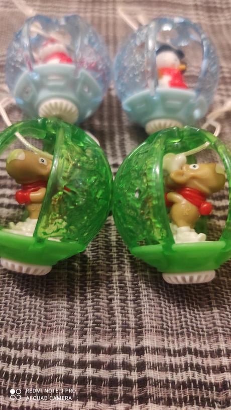 Kinder vianočné ozdoby,