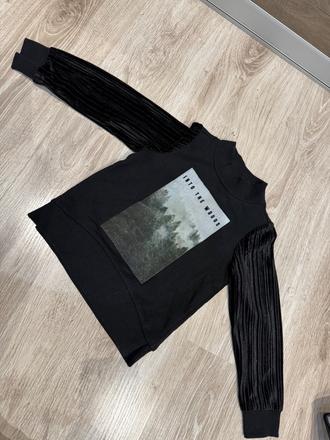 Tricko reserved, reserved,110