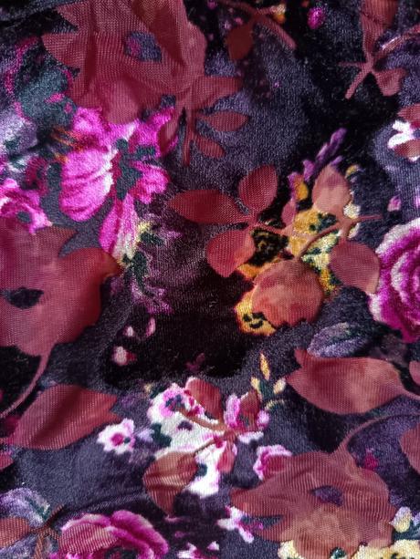 Dámske bolerko ku šatám, m