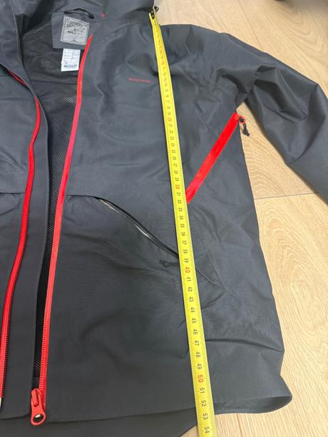 Vetrovka, decathlon,152