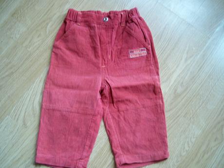 Menchestrové nohavičky, 86