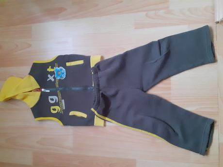 Teplákové súpravy, 92