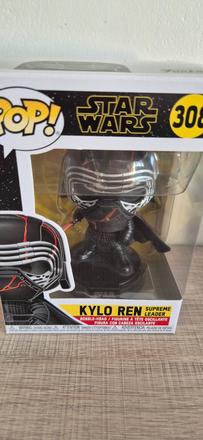 Kylo ren - postavička hviezdne vojny,