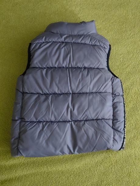 Minimálne nosená vesta minoti, top stav, minoti,92