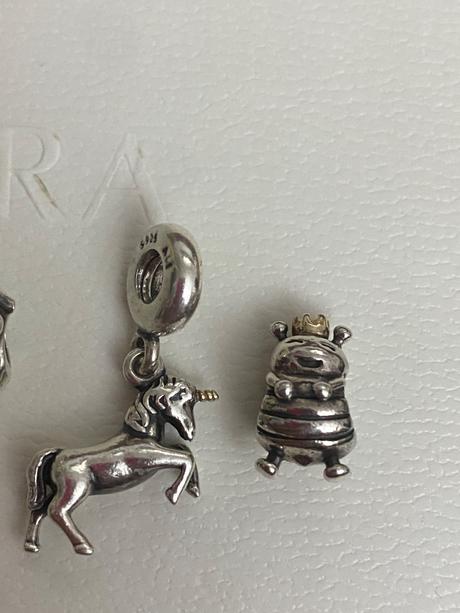 Pandora bicolor koralky, pandora