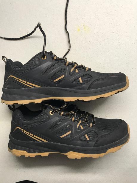 Tiristicka obuv vel.42, 42