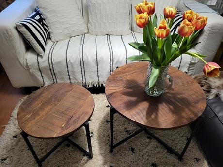 Konferenčné stolíky, 