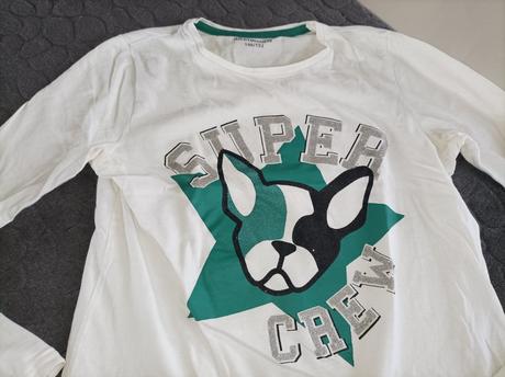 Pekné biele tričko s dlhým rukávom s pitbull, 146