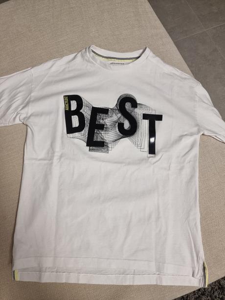 Tricko, reserved,146