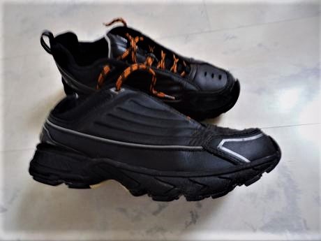 Vysoké kotníkové botasky, 35