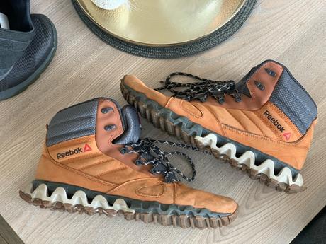 Kožené turistické tenisky, topánky, reebok,44