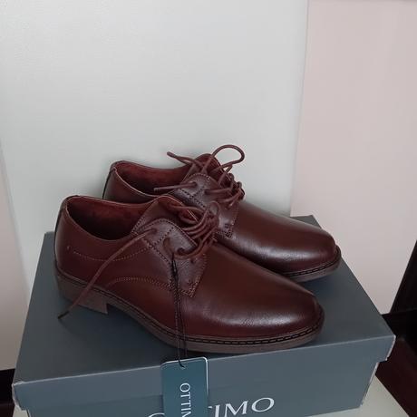 Elegantné poltopánky, 35