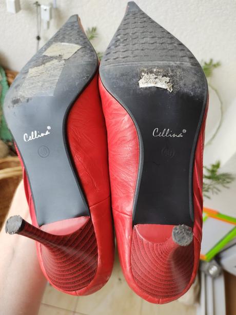 Lodičky à la carmen, 40