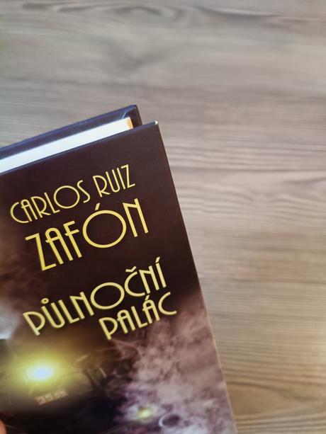 Carlos ruiz zafón - půlnoční palác, 