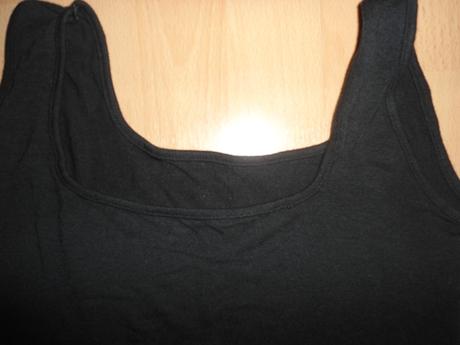 Cierne kratke tielko - tricko, xs