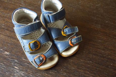 Kožené sandále, dpk,22