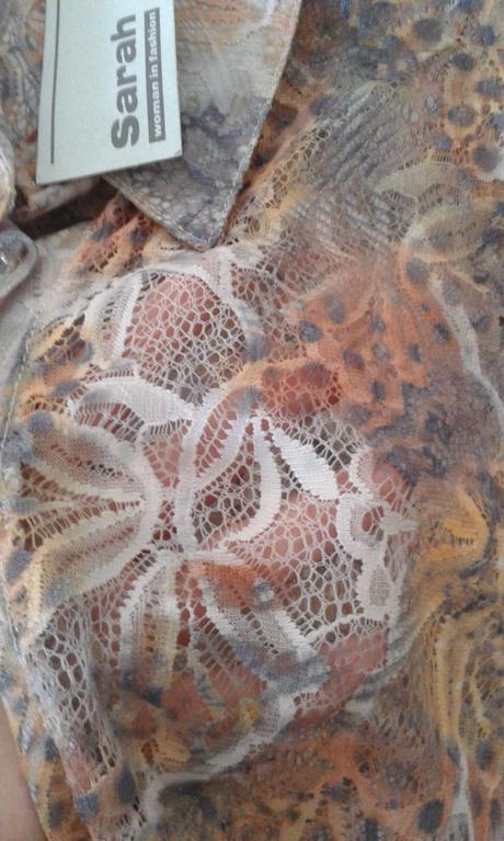 Spoločenská čipkovaná blúzka, 44