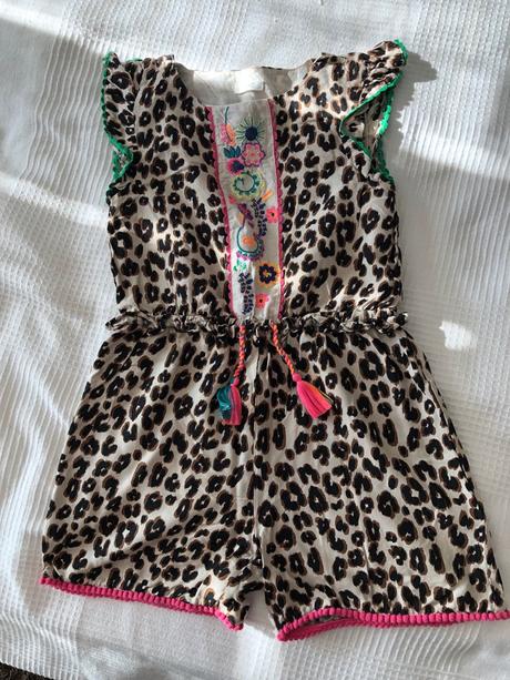 Next overal, next,122