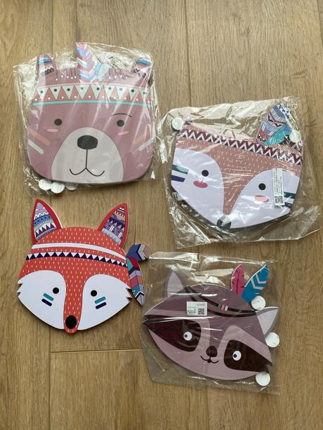 Drevená nálepka na stenu zvieratká, 