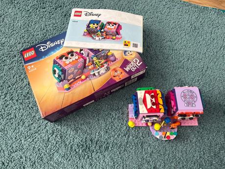 Lego disney inside out 2, 