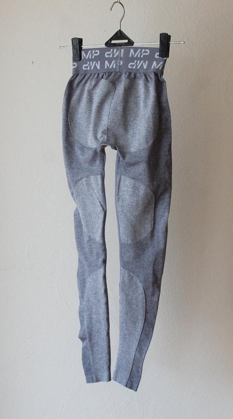Myprotein dámske legíny core curve grey mar, xs