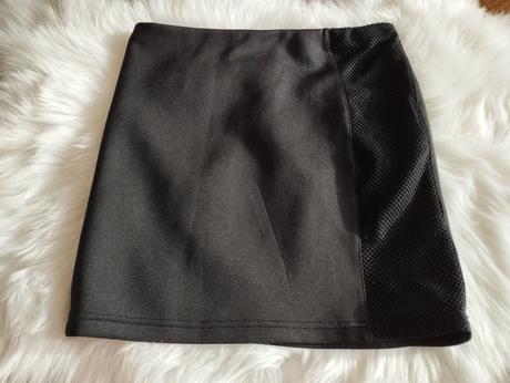 Elegantná dámska sukňa, 38