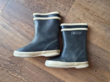 Gumaky, aigle,21