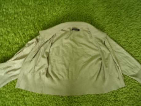 Upletovy svetrik betty barlay, s