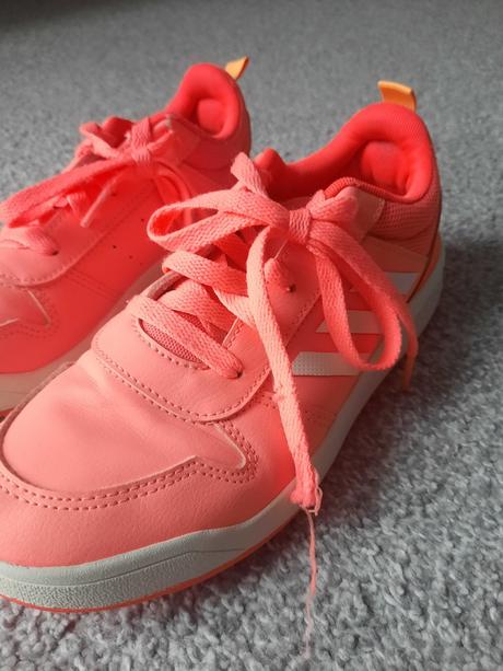Tenisky neonove, adidas,36