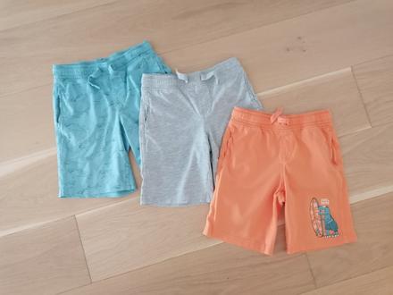 3x kraťasy, c&a,122