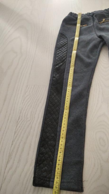 Hrubšie nohavice s kozenkou, 134