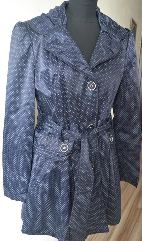 Prechodný trenčkot, atmosphere,40