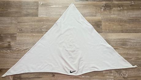 Šatka na hlavu, nike